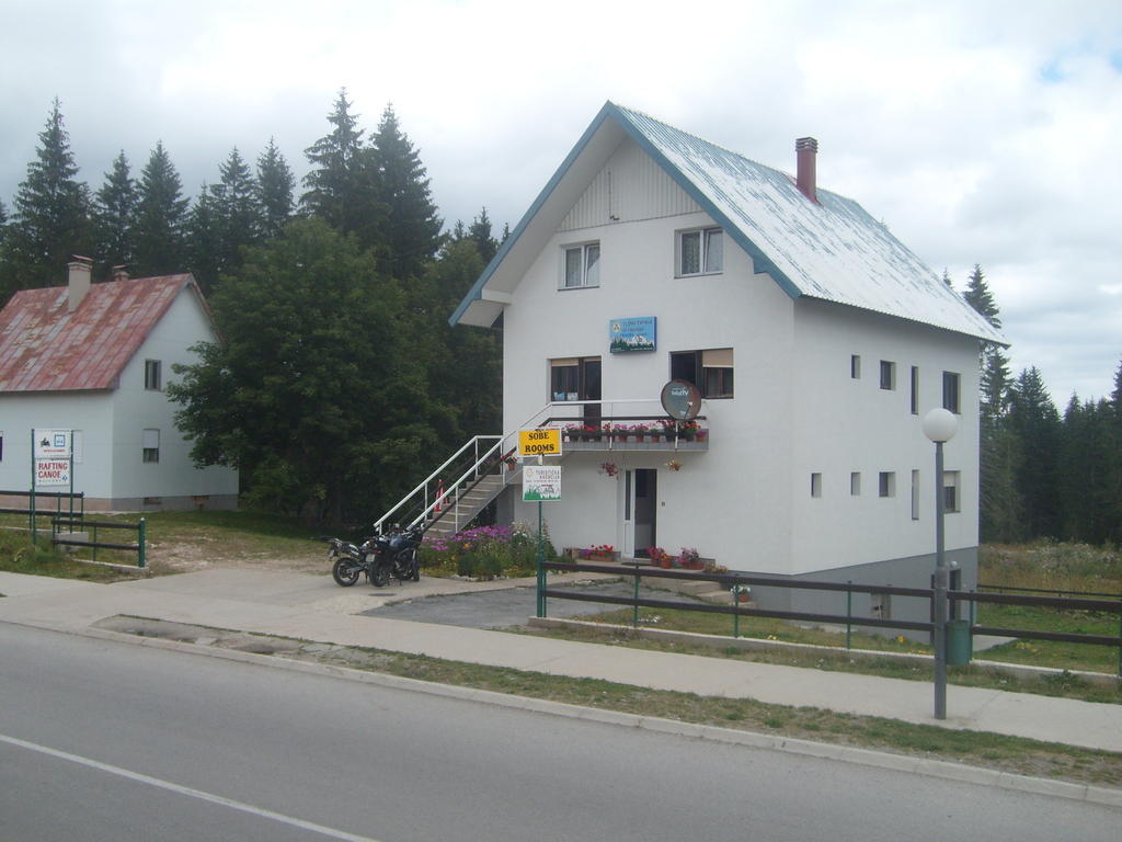 Apartments Lalovic Žabljak Δωμάτιο φωτογραφία